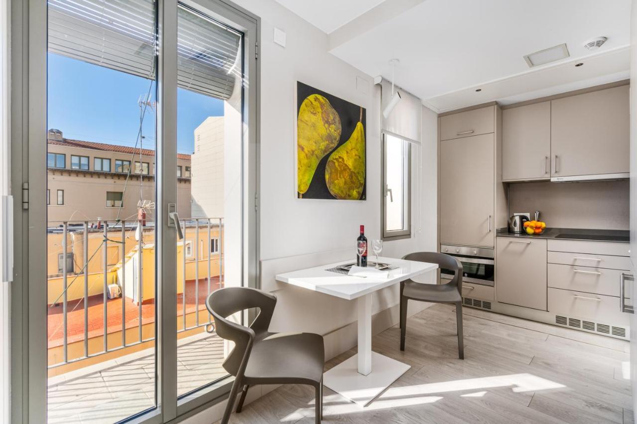 Kronos On The Beach Suite 3 Barcelona Bagian luar foto