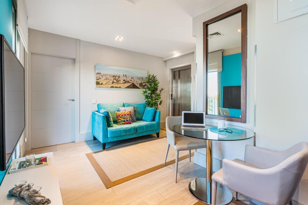 Kronos On The Beach Suite 3 Barcelona Bagian luar foto